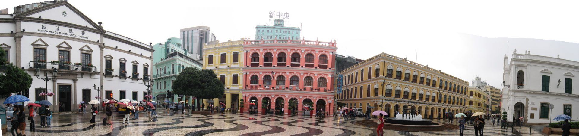 Macau: aposta na língua portuguesa em números